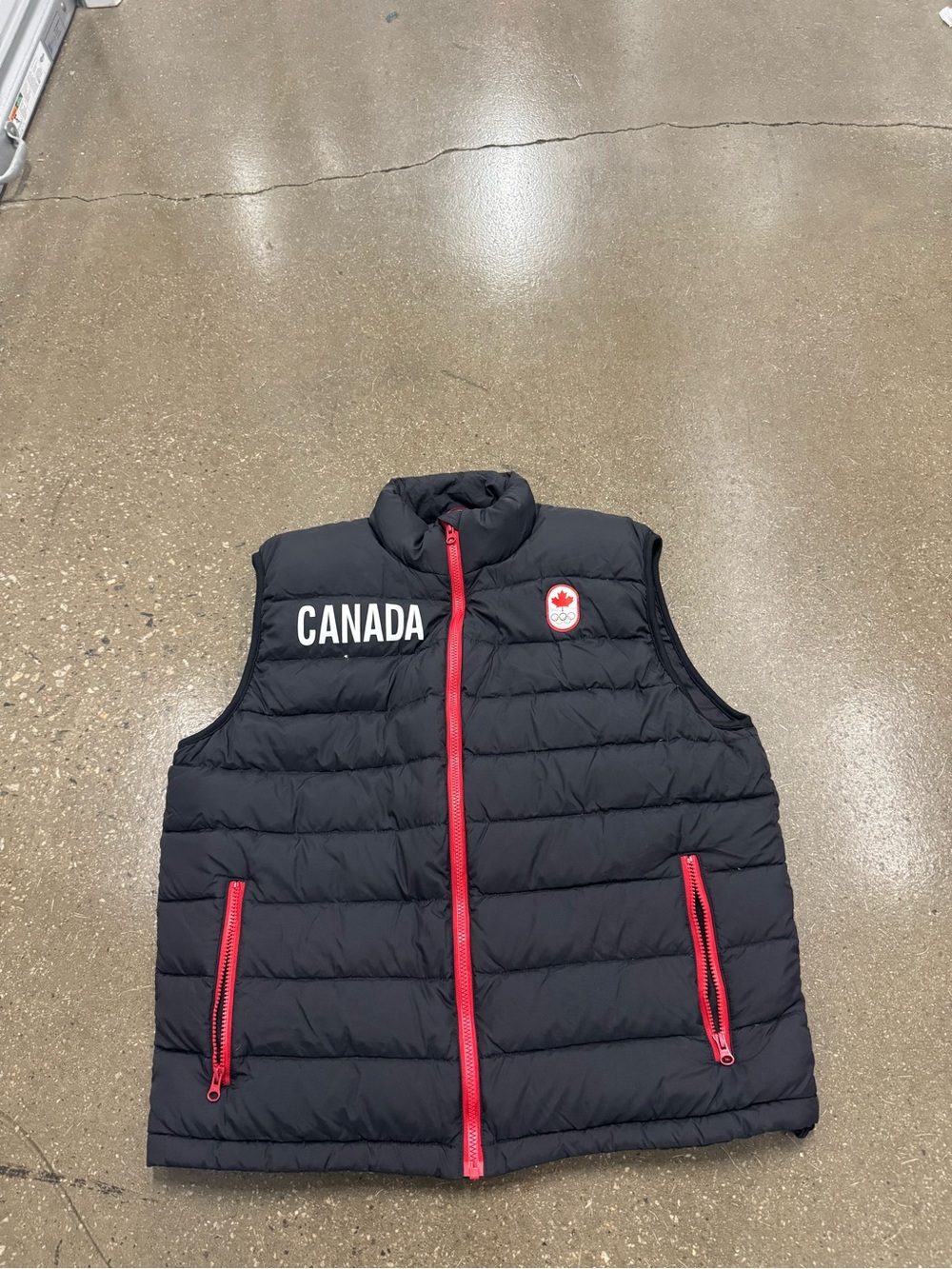 Hudson Bay Canada Puffer Vest - Black with Red Trim Sz large